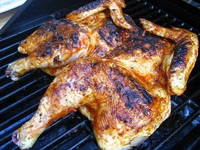 Poulet entier grillé